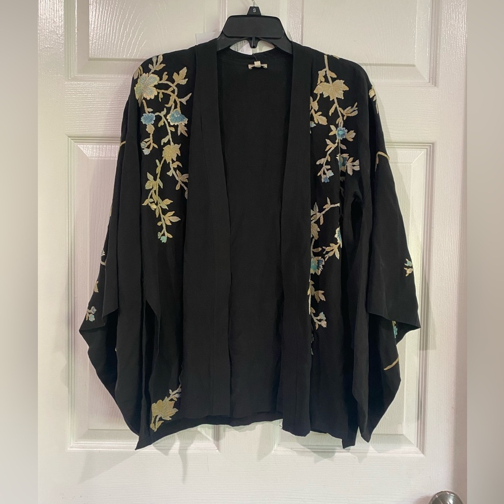 Talitha Kimono 3/4 Sleeve Silk Embroidered Floral Black Small Western Indian